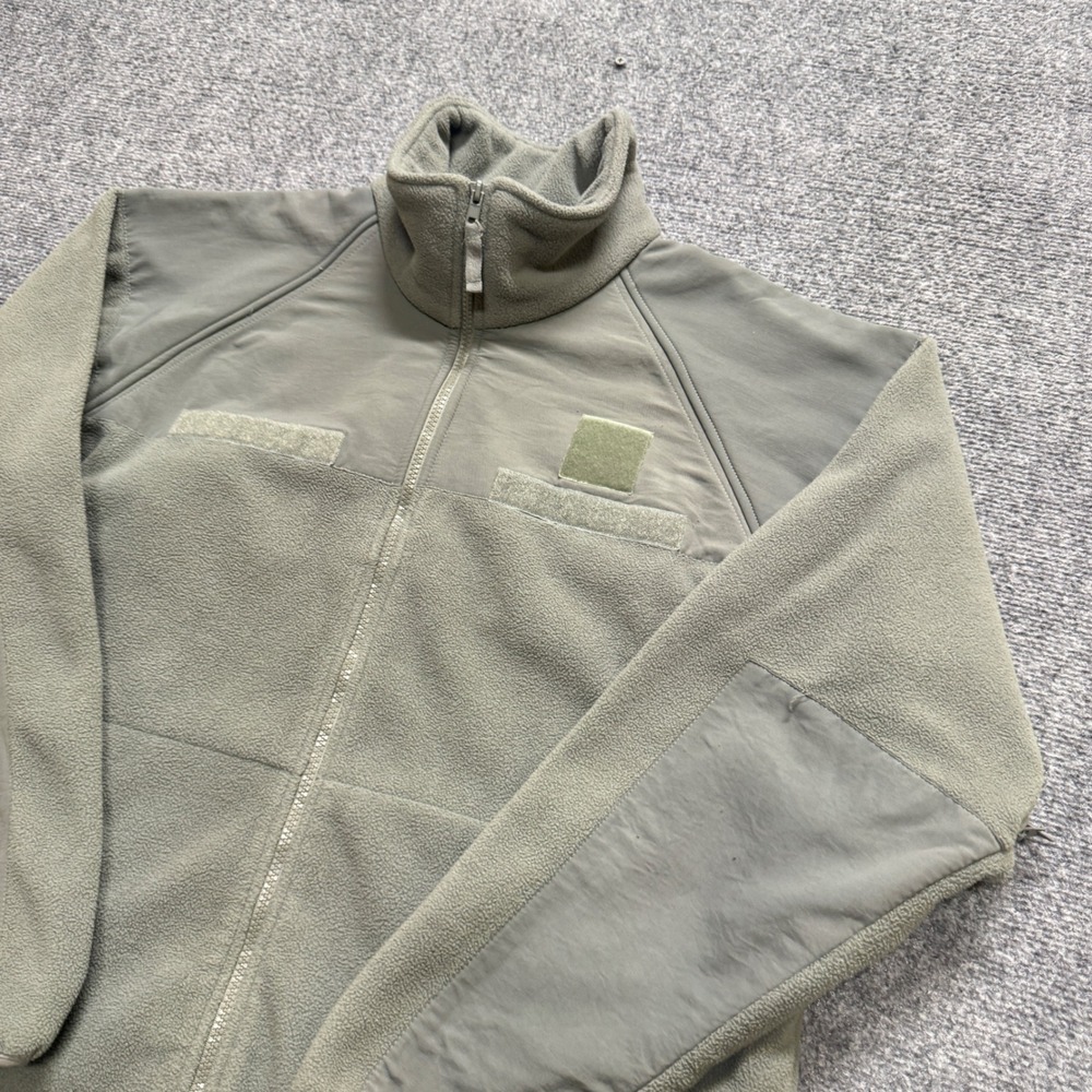 U.S. Military Generation III ECWCS Level 3 Foliage Green fleece jacket Men's L